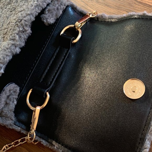 NWOT Pink Haley Jocelyn Teddy Cross Clutch Purse - Picture 4 of 8